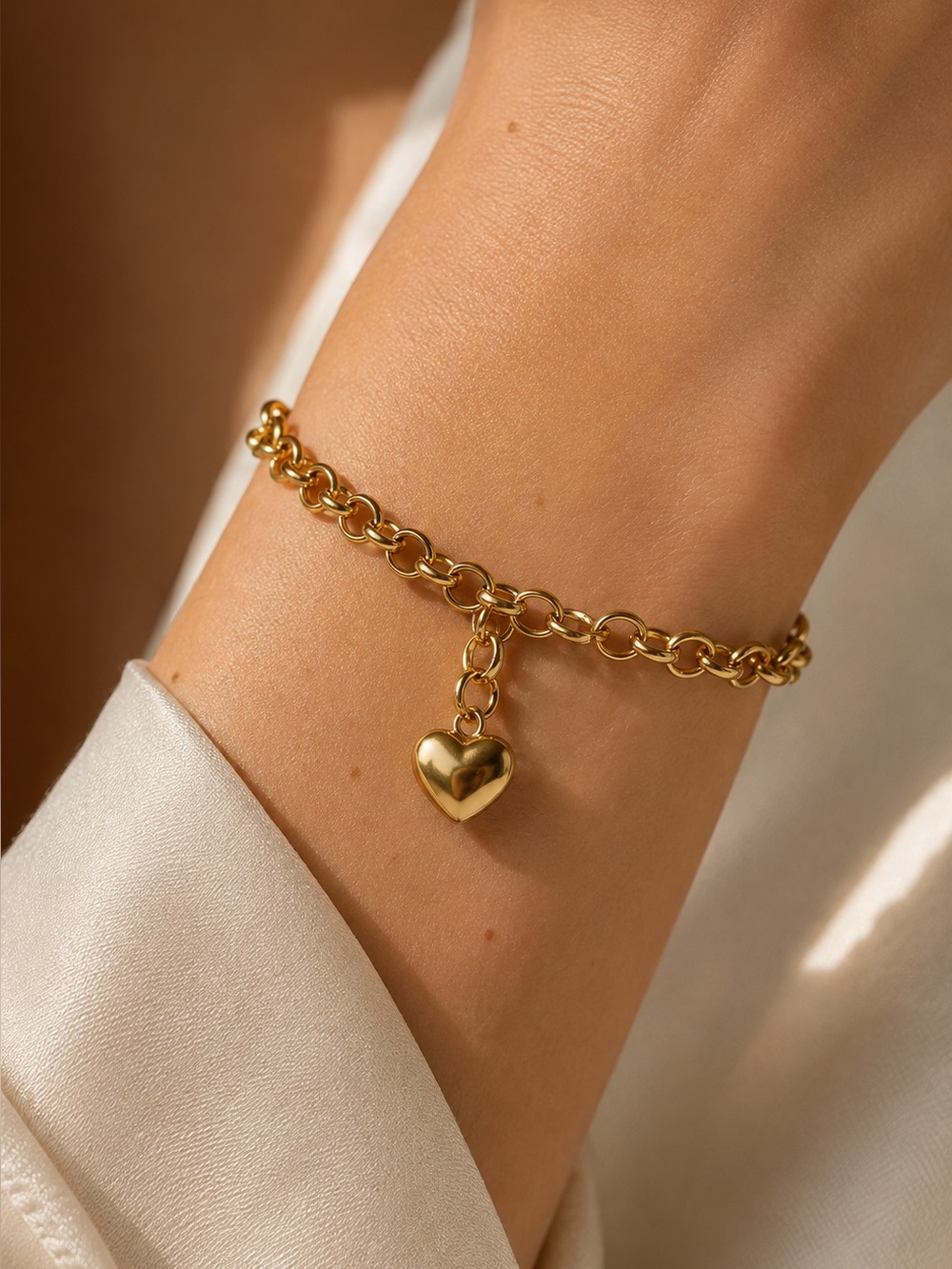 #183 18K Gold Plated Stainless Steel Heart-Shaped Bracelet